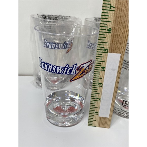 Brunswick Zone 18oz Pub Glass Beer Set Of 4 Bowling Tumbler Plastic Stackable - Picture 5 of 7